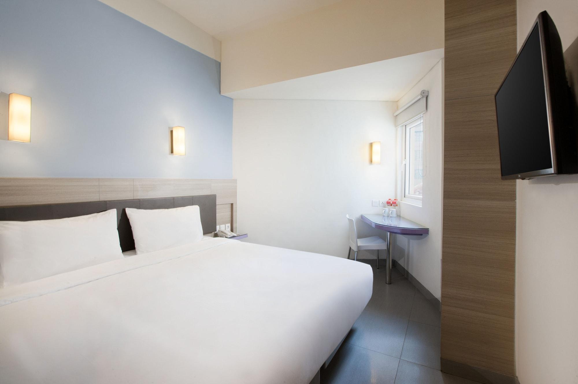 Amaris Hotel Satrio Kuningan - Джакарта Екстериор снимка
