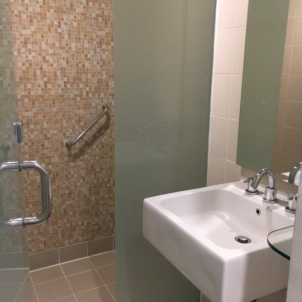 Amaris Hotel Satrio Kuningan - Джакарта Екстериор снимка
