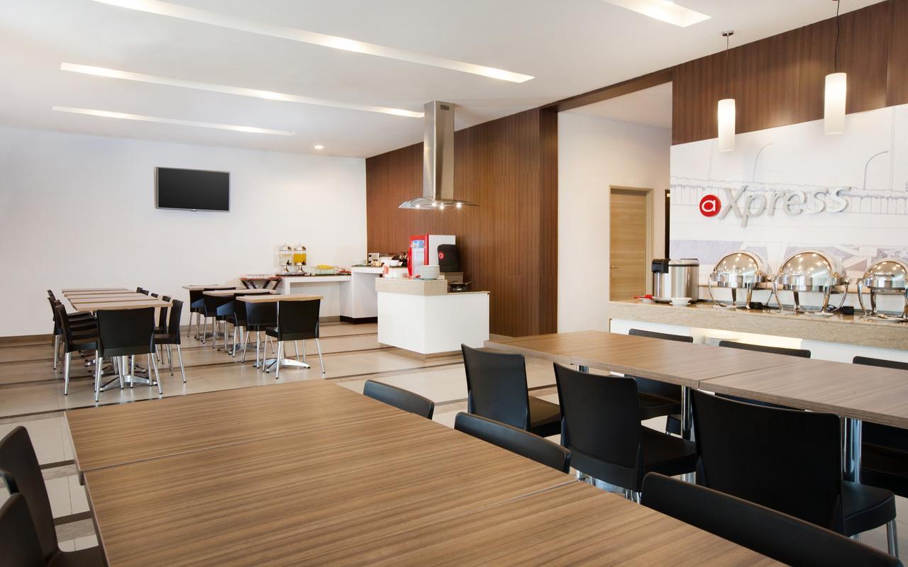 Amaris Hotel Satrio Kuningan - Джакарта Екстериор снимка