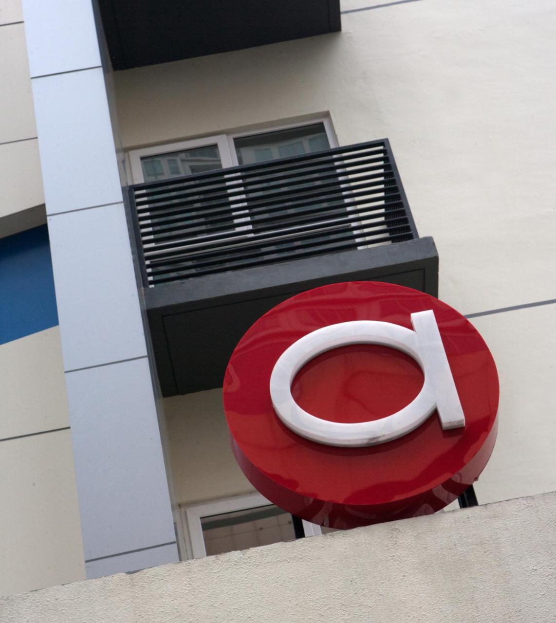 Amaris Hotel Satrio Kuningan - Джакарта Екстериор снимка